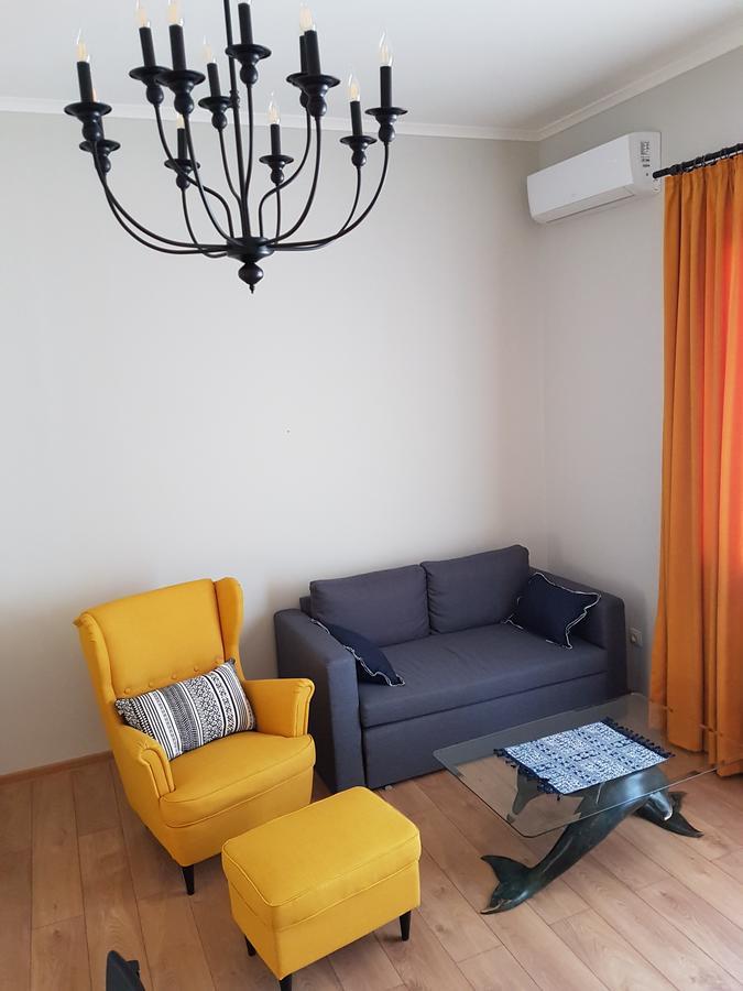 The Starry Night Apartment Батуми Екстериор снимка